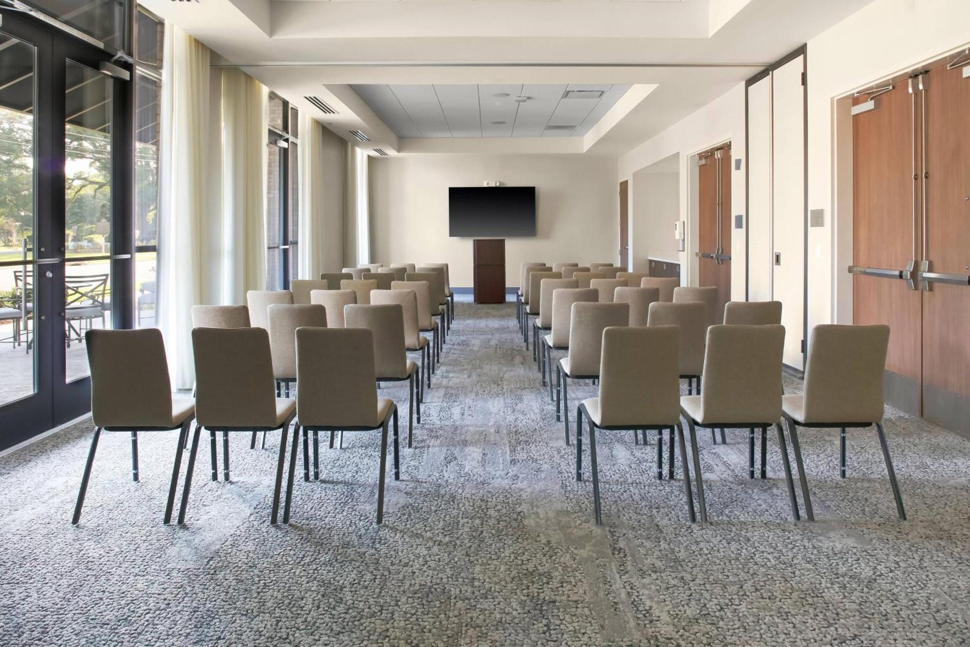 Courtyard By Marriott Thomasville Downtown Εξωτερικό φωτογραφία